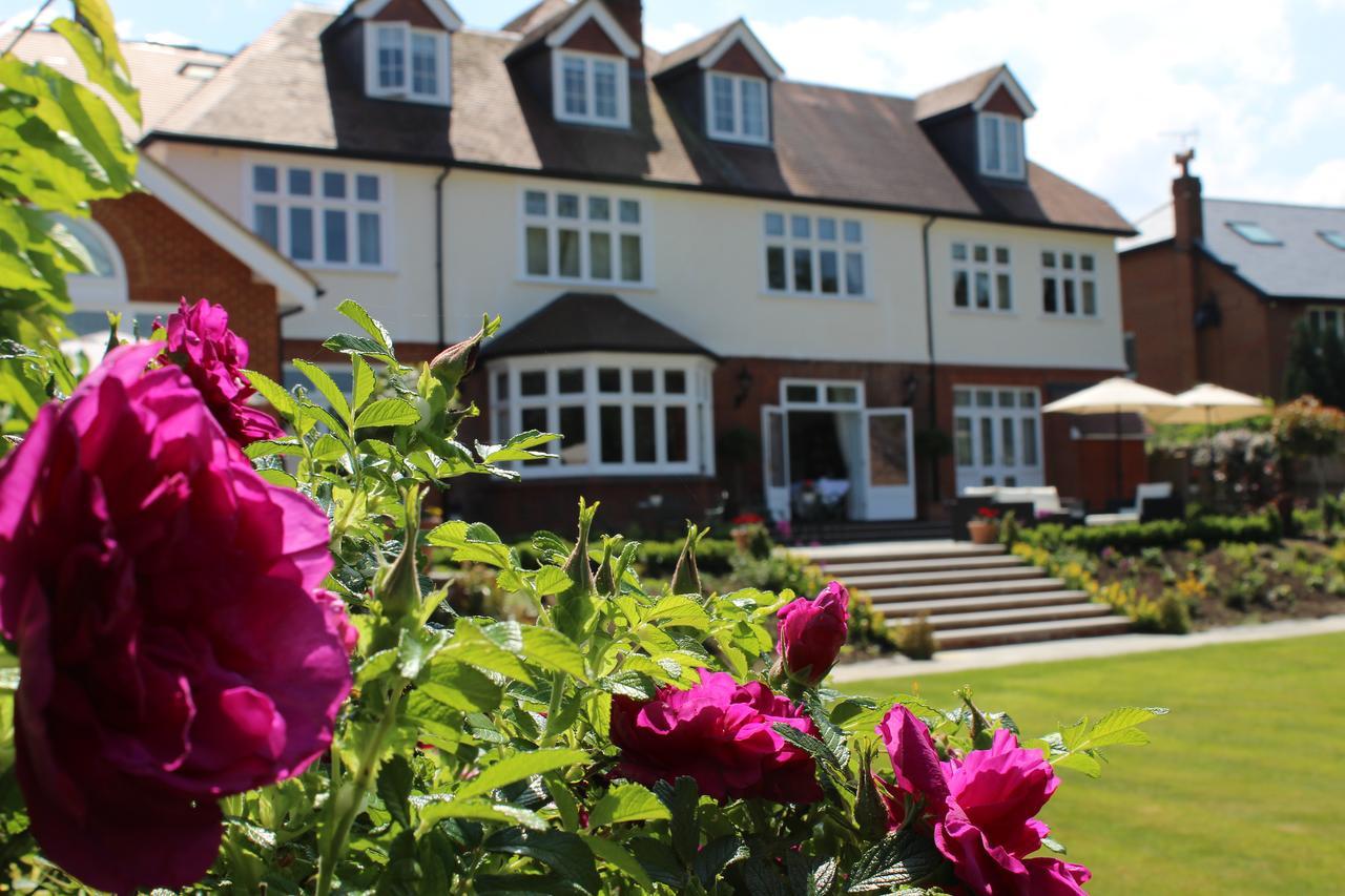 Ditton Lodge Kingston upon Thames  Exteriör bild